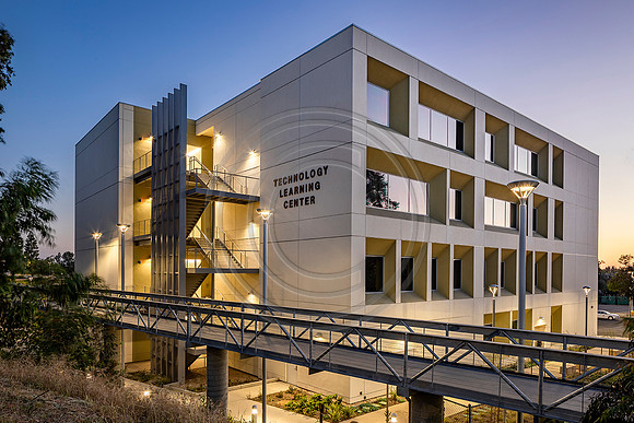 West L.A. College Technology Learning Ctr.