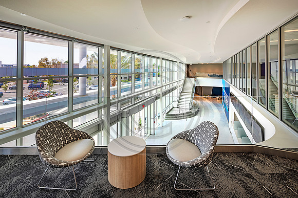 Coastline College Student Services Ctr.