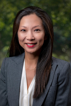 Shin, Deborah