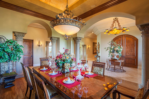 Dining room at Maderas, Poway