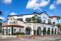 Costa Mesa Courtyards